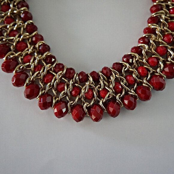 Amrita Singh Cleo Red Multi- Strand Breaded Necklace. - Picture 4 of 6